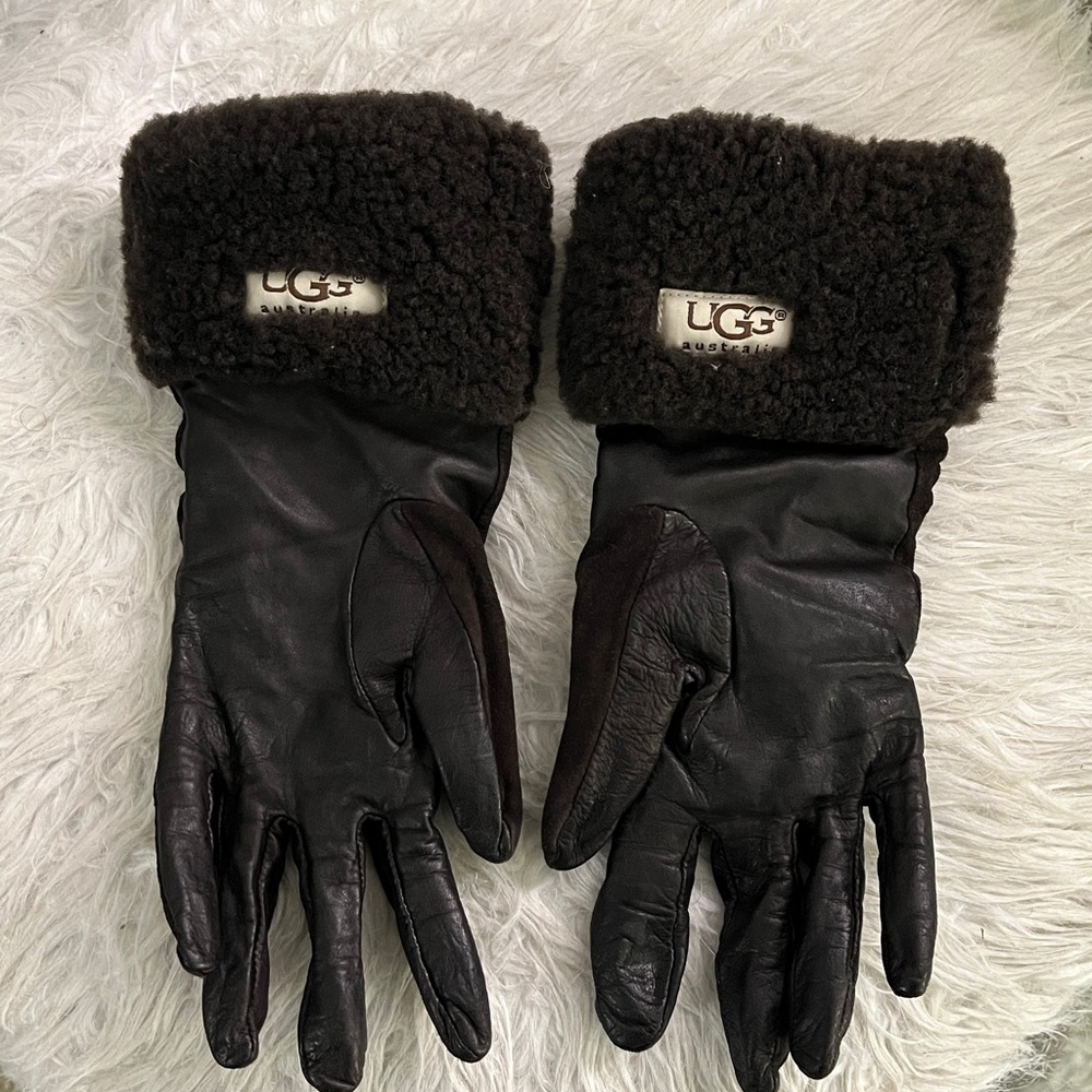 UGG Leather Gloves Cashmere Lined Dyed Sheepskin Shearling Cuff Brown Medium